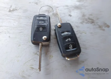 2016 Volkswagen Passat 1.8T S z USA, uszkodzony, nr VIN 1VWAT7A31GC007932